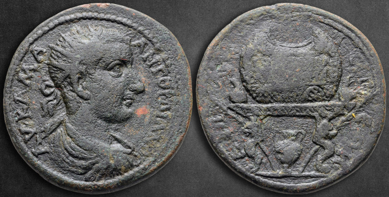 Caria. Aphrodisias-Plarasa. Gordian III AD 238-244. 
Bronze Æ

37 mm, 22,94 g...