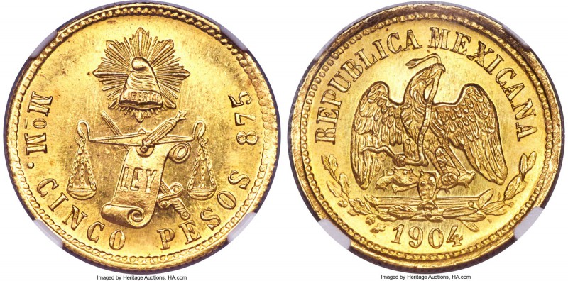 Republic gold 5 Pesos 1904 Mo-M MS65 NGC, Mexico City mint, KM412.6. A superb st...
