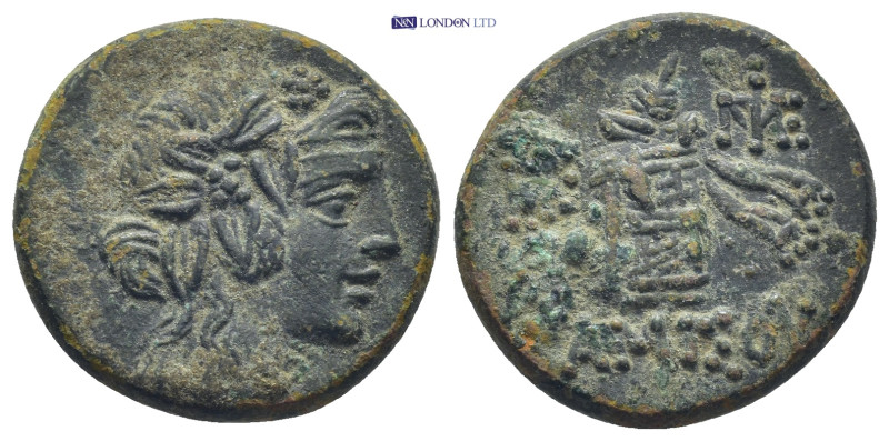 Pontos, Amisos. 85-65. AE (21mm, 8.25 g) Dionysos right Rev.Cista mystica with p...