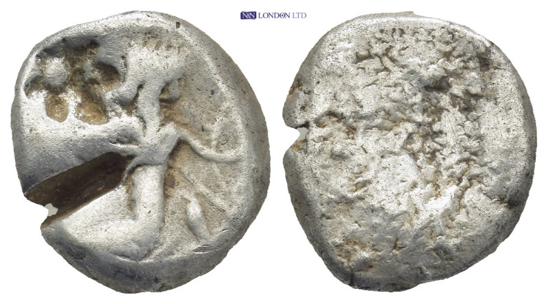 PERSIA, Achaemenid Empire. Circa 420-375 BC. AR Siglos (16mm, 5.4 g). Persian ki...