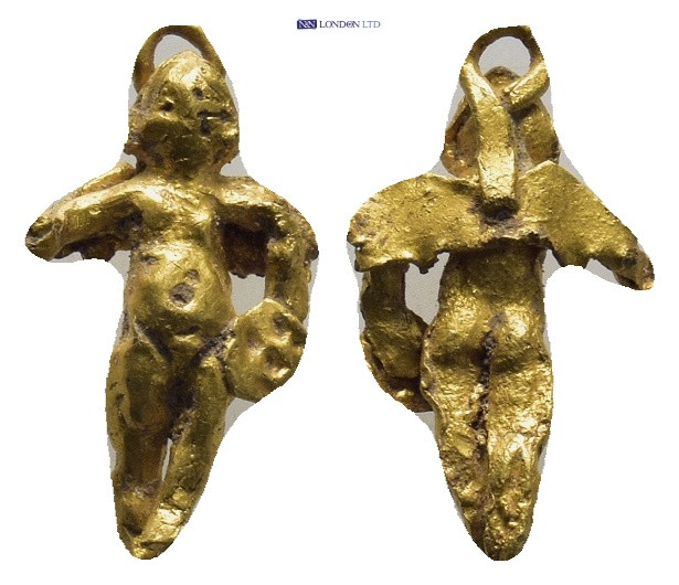 Gold Eros figurine pendant. (14mm, 1.05 g)