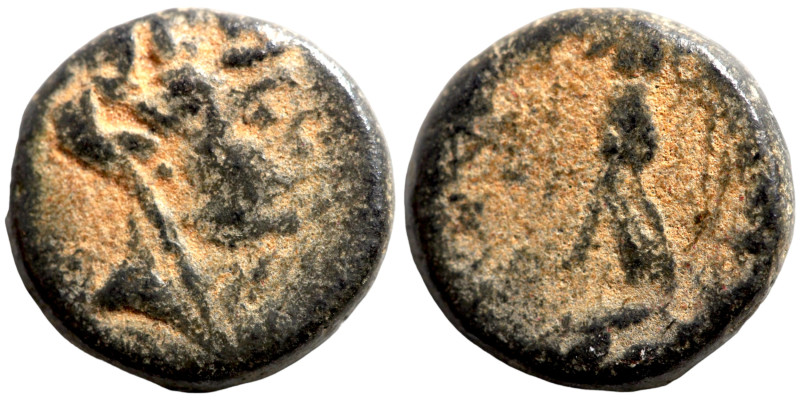 Greek coins Bronze 1-4 Century BC

12mm 2,82g