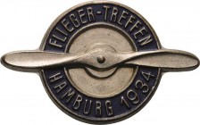 Luft- und Raumfahrt
 Weißmetallabzeichen 1936. Fliegertreffen Hamburg. Bronzeabzeichen 1933 1. N.S. Flugwoche Fürth. Abzeichen 1934 K.d.F. - Flugtag ...