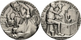 Medailleur Goetz, Karl 1875 - 1950
 Silbergußmedaille o.J. Neuprägung der Medaille von 1920. Auf das Reichsverkehrsamt und die Vereinheitlichung des ...