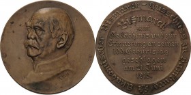 Personenmedaillen
Bismarck, Fürst Otto von 1815-1898 Bronzemedaille 1915 (Carl Kühl) 100. Geburtstag. Brustbild nach links / 8 Zeilen Inschrift in Fr...