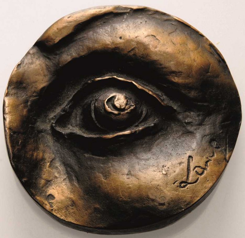 Lang, Josef *1947 Einseitige Bronzegußmedaille o.J. Auge. 56 mm, 125,32 g Fast g...