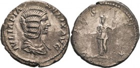 Kaiserzeit
Julia Domna, 2. Gemahlin des Septimus Severus 193-217 Denar 211/217, Rom Brustbild nach rechts, IVLIA PIA FELIX AVG / Vesta steht mit Pate...