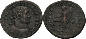 Kaiserzeit
Diocletian 284-305 Follis 300-301, Trier 1. Offizin. Belorbeertes Brustbild und Kürass nach rechts, IMP DIOCLETIANVS PF AVG / Moneta mit W...