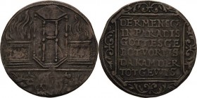 Habsburg
Rudolf II. 1576-1612 Rechenpfennig 1585. Vanitas Motiv. Kupfer. Stundenglas zwischen zwei Altaren, darunter Totenkopf / 6 Zeilen Schrift im ...