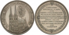 Medaillen
 Silbermedaille 1898 (Max Gube) Einweihung der Pfarrkirche St. Andrä in Salzburg. Ansicht der Kirche, darüber St. Andreas in Strahlenoval /...