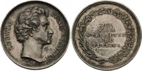 Bayern
Ludwig I. 1825-1848 Kleine Silbermedaille o.J. (J.J. Neuss) Schulpreismedaille. Kopf nach rechts / 5 Zeilen Schrift im Blumenkranz. 25 mm, 6,4...