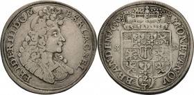 Brandenburg-Preußen
Friedrich III. 1688-1701 2/3 Taler 1690, SD-Stargard v. Schrötter 160 Davenport 283 Neumann 12.16 a Selten. Sehr schön