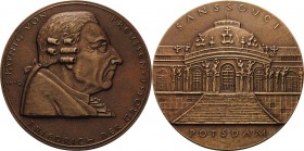 Brandenburg-Preußen
Friedrich II., der Große 1740-1786 Bronzegußmedaille o.J. (1990) (W. Günzel) Umbettung seiner Gebeine nach Sanssouci. Brustbild n...