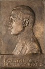 Leipzig
 Einseitige Bronzegußplakette 1903 (Julie Genthe) F. Genthe, Oberleutnant Ulan. 18. Brustbild nach links. 120 x 183 mm, 542,12 g Vorzüglich
...