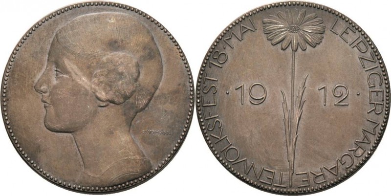 Leipzig
 Versilberte Bronzemedaille 1912 (B. Eyermann) Margarethenfest. Mädchen...