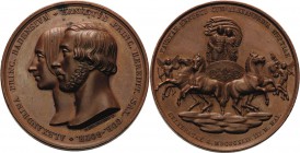Sachsen-Coburg-Gotha
Ernst II. 1844-1893 Bronzemedaille 1842 (F. Helfricht) Auf seine Vermählung mit Prinzessin Alexandrine von Baden. Beider Brustbi...