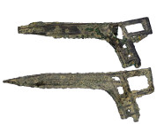 CHINA und Südostasien

China

Chou-Dynastie 1122-255 v. Chr.

2 X Bronze-"Halberd"-Münze 800/600 v.Chr. Zhejiang-Provinz. Länge 81 und 91 mm. se...