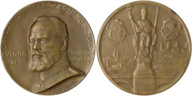 Altdeutsche Münzen und Medaillen

Bayern

Ludwig III., 1913-1918

Bronzemedaille von Schwegerle 1914 a.d. Jahrhundertfeier in Würzburg. 50 mm. v...