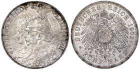 Reichssilbermünzen J. 19-178

Preußen

Wilhelm II., 1888-1918

5 Mark 1901. 200 Jahrfeier. fast Stempelglanz. Jaeger 106.