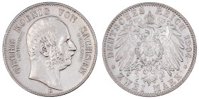 Reichssilbermünzen J. 19-178

Sachsen

Georg, 1902-1904

2 Mark 1904 E. Auf seinen Tod. Vorzüglich. Jaeger 132.