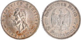 Drittes Reich

Gedenkmünzen

5 Reichsmark Schiller

1934 F. gutes sehr schön. Jaeger 358, 359.