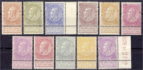 Briefmarken

Ausland

Belgien

10 C. - 2 Fr. König Leopold II 1893/1897, zwei komplette Sätze in postfrischer Erhaltung, im Michel nur Preisanga...