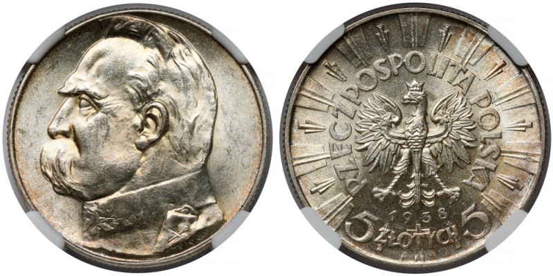 Piłsudski 5 złotych 1938 Najrzadszy rocznik pięciozłotówki z Piłsudskim, niskona...