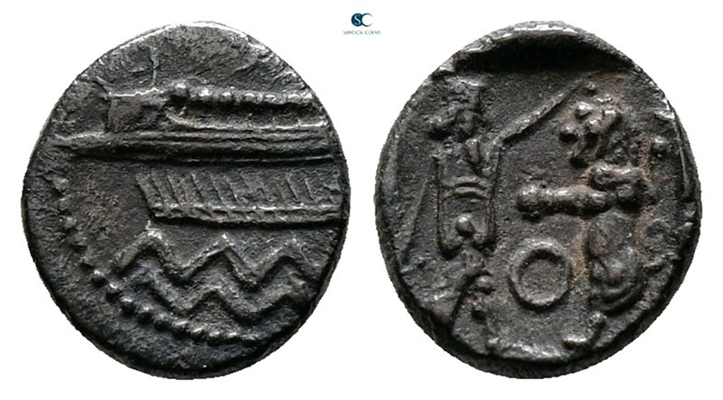 Phoenicia. Sidon. Ba`alšillem (Sakton) II 401-365 BC. 
1/16 Shekel AR

10 mm,...