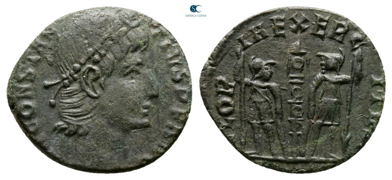 Constantius II AD 347-361. Uncertain mint
Follis Æ

15 mm, 1,47 g



Very...