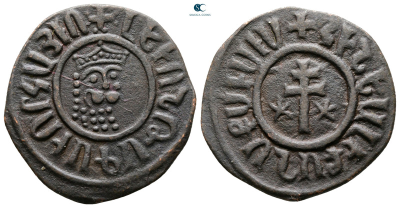 Cilician Armenia. Levon I AD 1198-1219. 
Tank Æ

28 mm, 6,96 g



Very Fi...