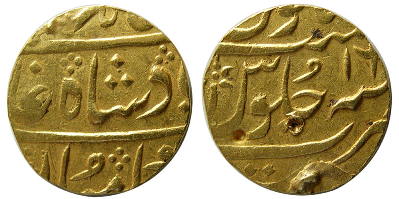 INDIA, MUGHAL KINGS. Muhammad Shah. 1719-1748. Gold Mohur (8.81 gm; 23 mm). Coup...