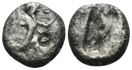 Achaemenid Empire. Artaxerxes I. - Xerxes II. (455-420 BC). AR Siglos. Weight 4.67 gr - Diameter 15 mm