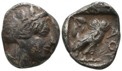 Athen. Attika. (454-404 BC). AR Tetradrachm. Obv: head of Athena Parthenos. Rev: owl right, olive branch and crescent. Weight 16.77 gr - Diameter 24 m...