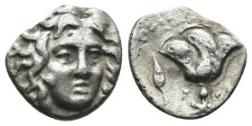 Caria. Rhodos. (305-275 BC) AR Obol. Obv: head of Helius facing. Rev: rose. Weight 1.08 gr - Diameter 11 mm