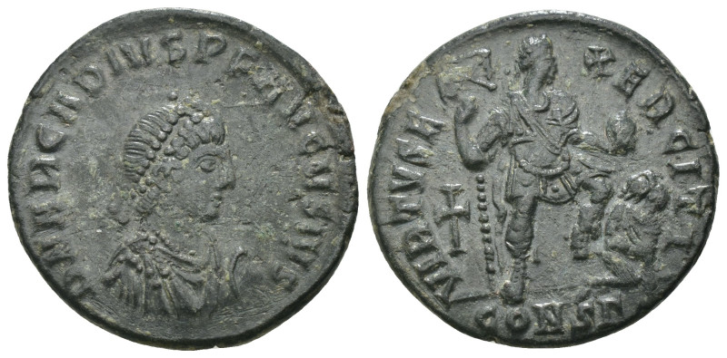 Arcadius. (383-388 AD). Follis. Constantinople. Obv: DN ARCADIVS PF AVG. perl-di...