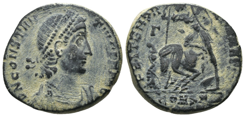 Constantinus II. (351-354 AD). Follis. Constantinople. Obv: D N CONSTANTIVS P F ...