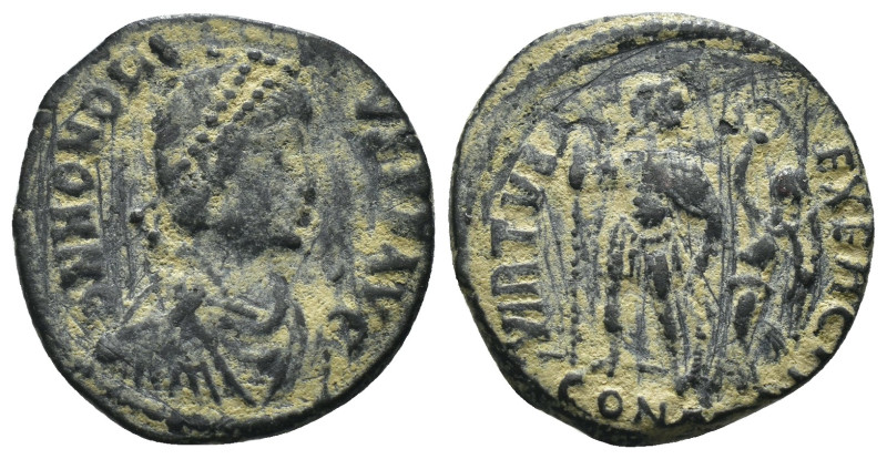 Honorius. (393-395 AD). Follis. Constantinople. Obv: DN HONORIVS PF AVG. pearl-d...