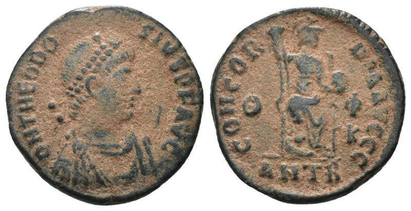 Theodosius I. (378-383 AD). Follis. Antioch. Obv: D N THEODOSIVS P F AVG. pearl-...