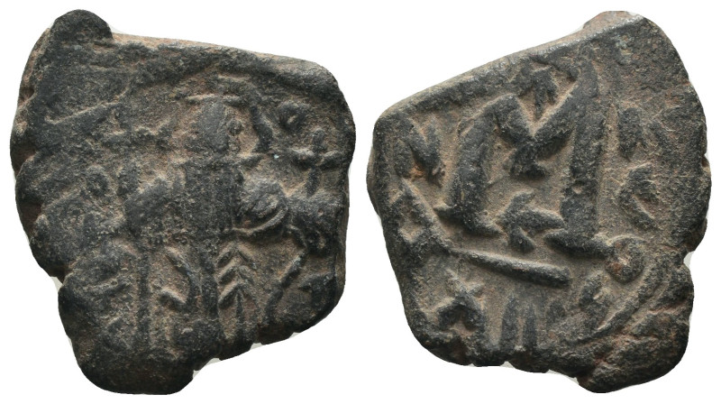 Byzantine Empire. undefined. Æ Follis. Weight 3.61 gr - Diameter 19 mm