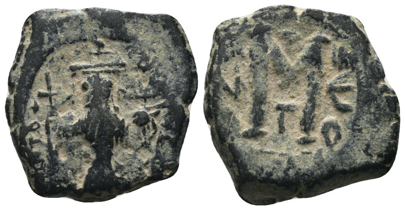 Byzantine Empire. undefined. Æ Follis. Weight 5.72 gr - Diameter 22 mm