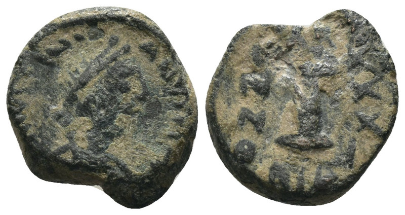 Justin I. (518-527 AD) Æ 10 Nummi. Nicomedia. Obv: diademed bust right. Rev: lar...