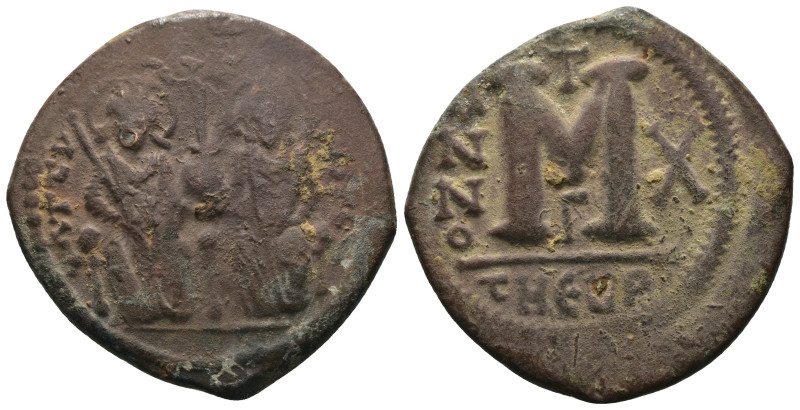 Justin II. and Sophia. (565-578 AD). Follis. Nicomedia. Obv: Justin II. and Soph...