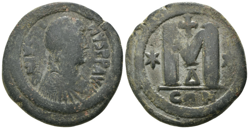 Justinian I. (527-565 AD) Æ Follis. Constantinople. Obv: D N IVSTINIANVS PP AVI....