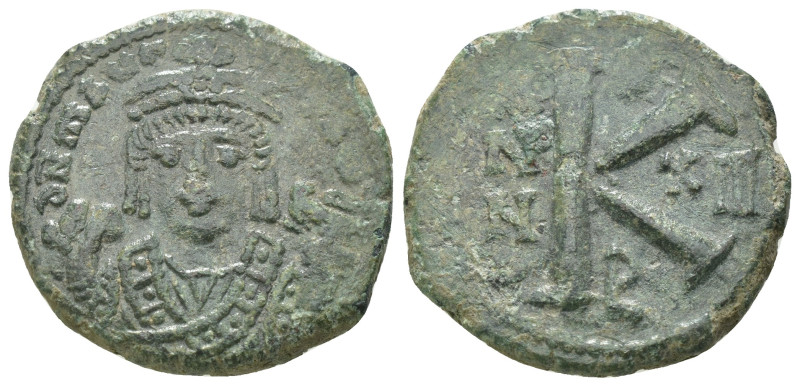 Maurice Tiberius. (582-602 AD). 1/2 Follis. Theoupolis. Obv: bust of Maurice Tib...