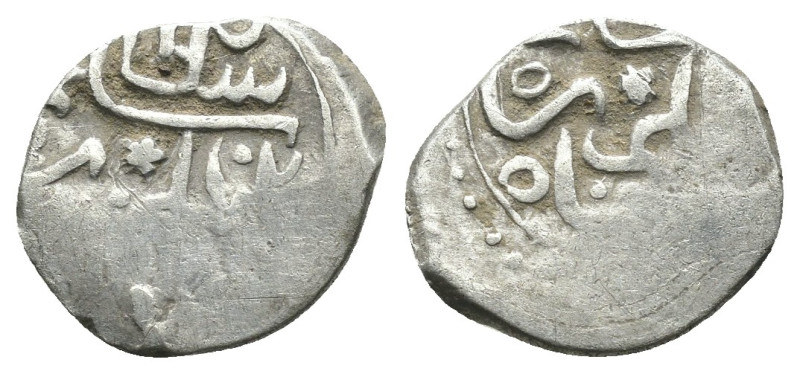 Islamic. Uncertain. AR silver. Weight 0.62 gr - Diameter 12 mm