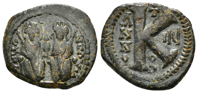 Byzantine Coin AE Follis. 6,42 g - 21,12 mm