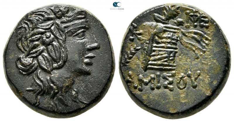 Pontos. Amisos. Time of Mithradates VI Eupator 85-65 BC. 
Bronze Æ

20mm., 9,...