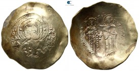 Manuel I Comnenus AD 1143-1180. Struck circa AD 1143-1152. Constantinople. Aspron Trachy EL