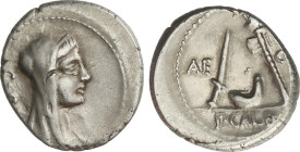 ROMAN COINS: ROMAN REPUBLIC
Denario. 69 a.C. SULPICIA. P. Sulpicius Galba. Anv.: Cabeza de Vesta a derecha, detrás S.C. Rev.: Cuchillo de sacrificio,...