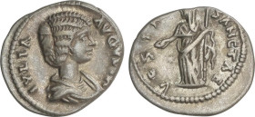 ROMAN COINS: ROMAN EMPIRE
Denario. 196-211 d.C. JULIA DOMNA. Anv.: IVLIA AVGVSTA. Busto a derecha. Rev.: VESTAE SANCTAE. Vesta a izquierda portando p...